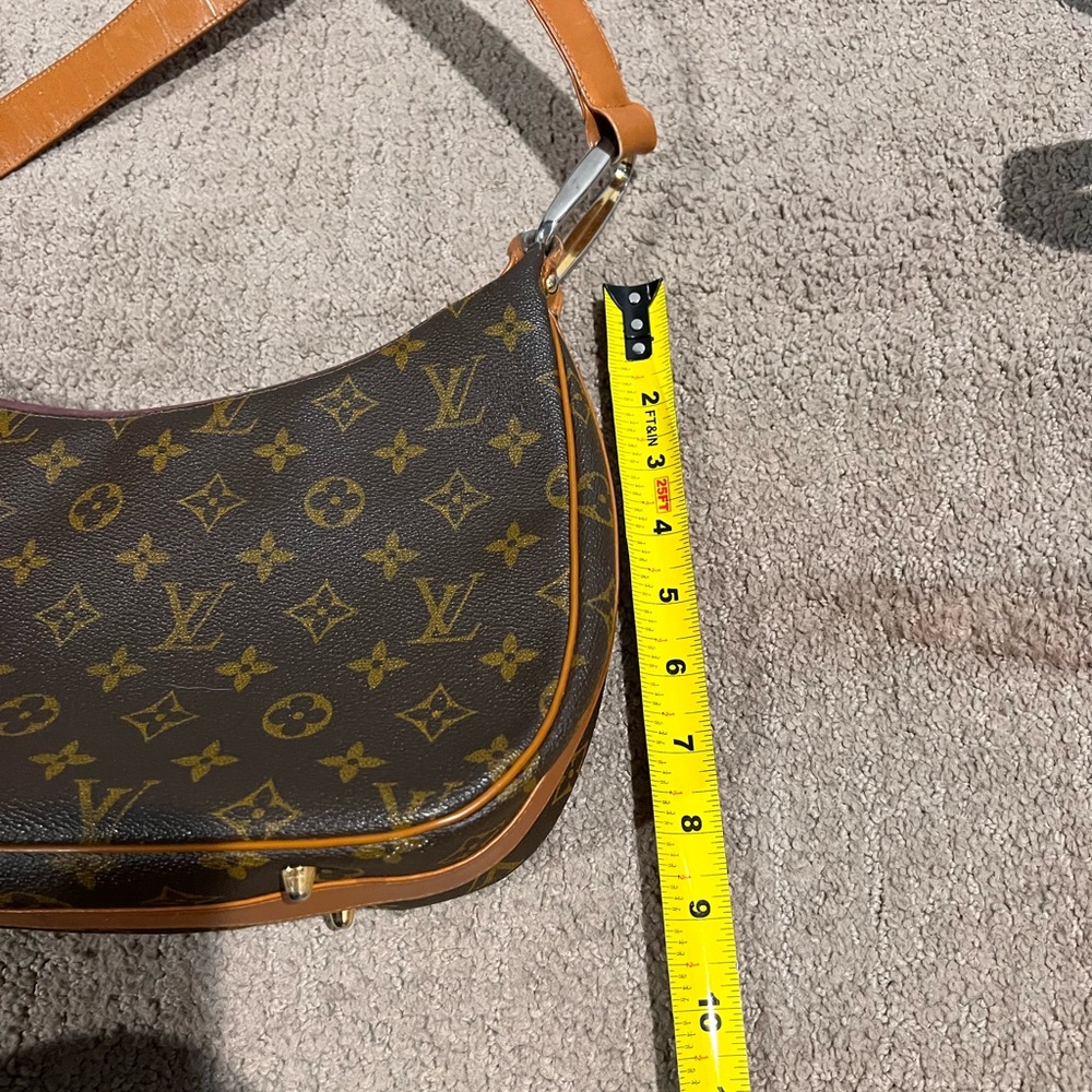 Authentic Louis Vuitton Monogram Shoulder Bag in Brown and Tan - Picture 15 of 15